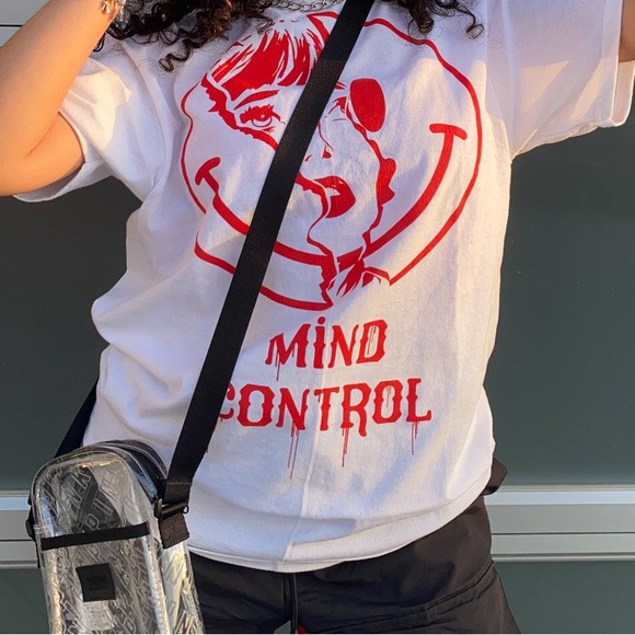 Mind control Graphic Shirt short sleeve Fashion Nova - Picture 3 of 3